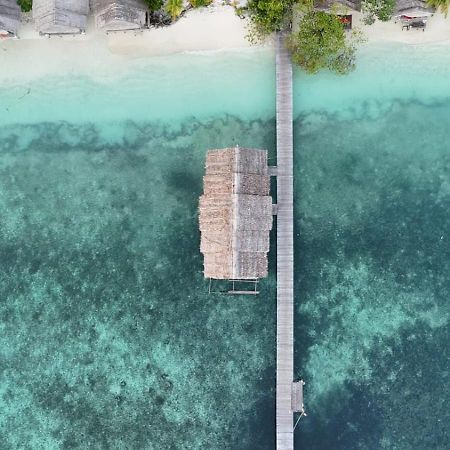 Tabari Dive Lodge Pulau Mansuar Экстерьер фото