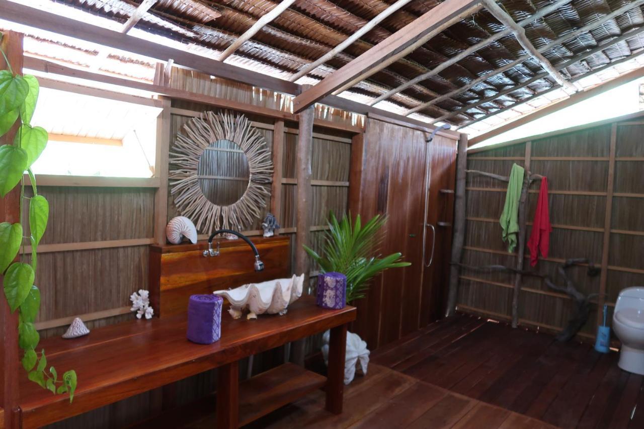 Tabari Dive Lodge Pulau Mansuar Экстерьер фото