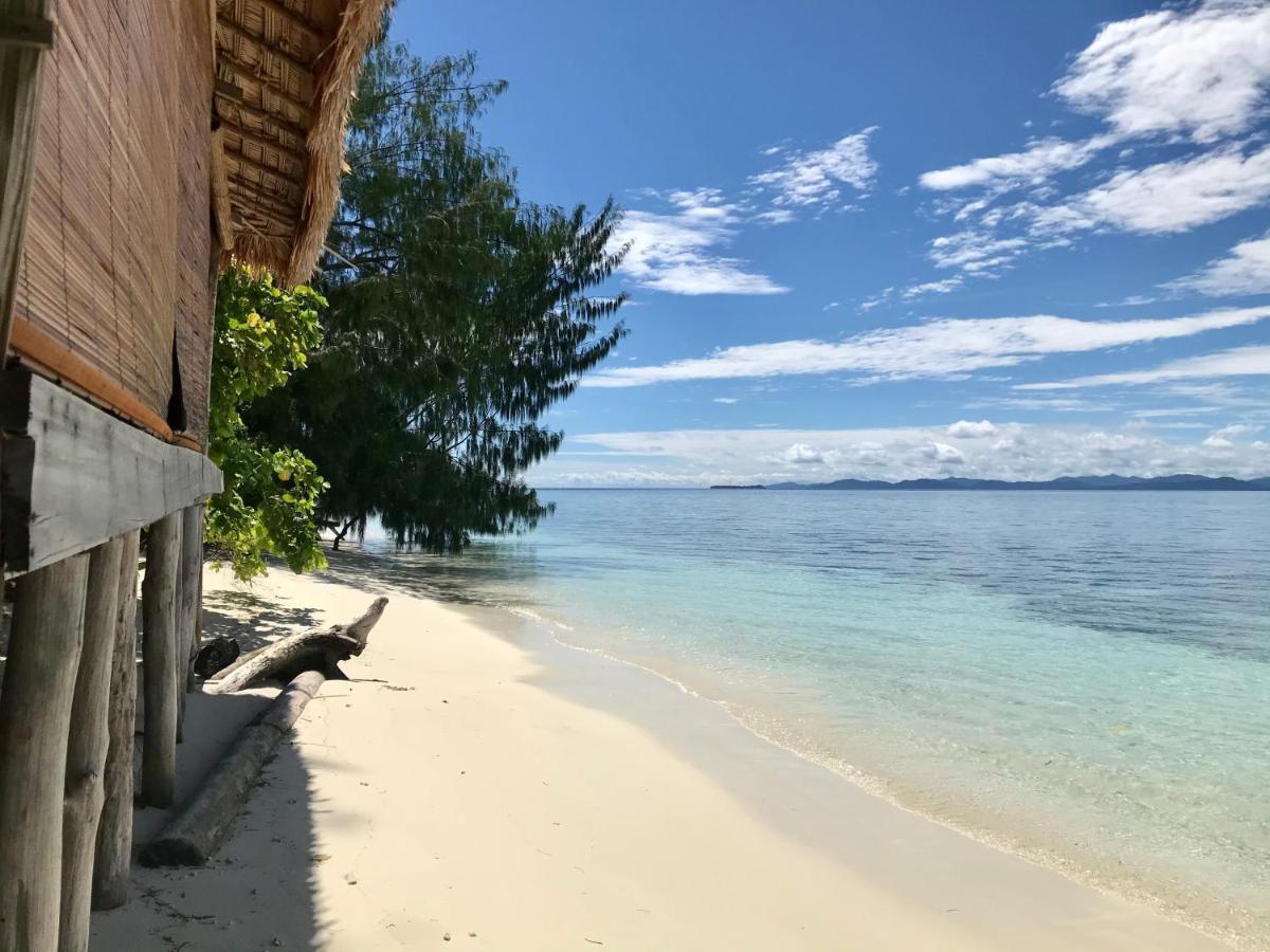 Tabari Dive Lodge Pulau Mansuar Экстерьер фото